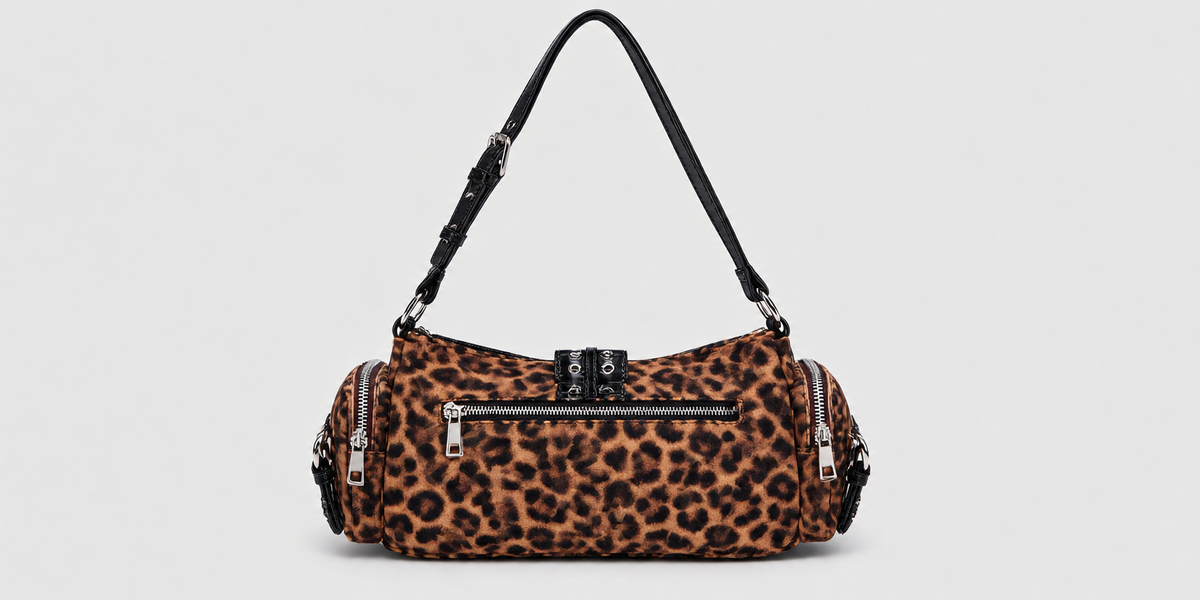 Women's Retro Faux Leather Shoulder Bag in Leopard Print, view 3